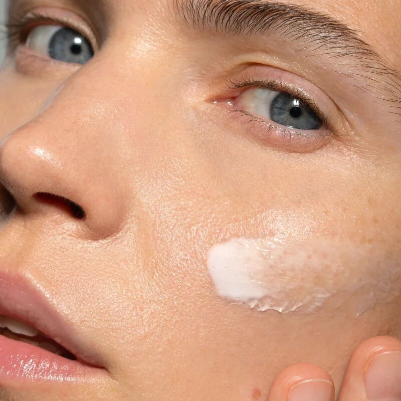 Mádara MÁDARA Retinol Alternative globinsko vlažilna krema proti staranju kože 50 ml