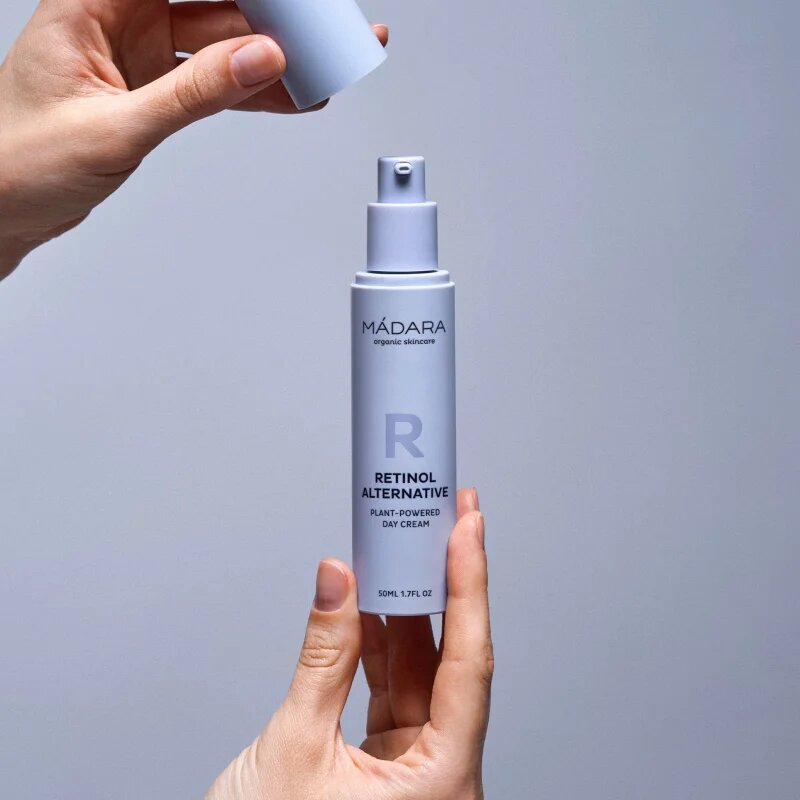 Mádara MÁDARA Retinol Alternative globinsko vlažilna krema proti staranju kože 50 ml