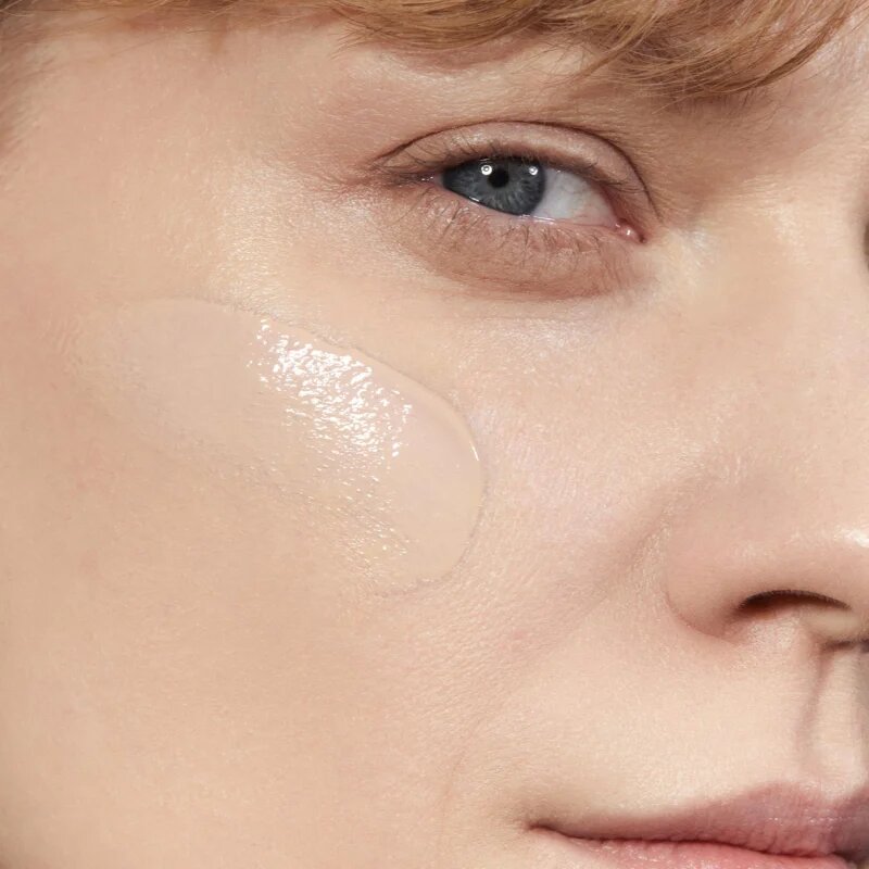 Mádara MÁDARA Skinonym Semi-Matte Peptide dolgoobstojen tekoči puder s peptidi odtenek #15 Stone 30 ml