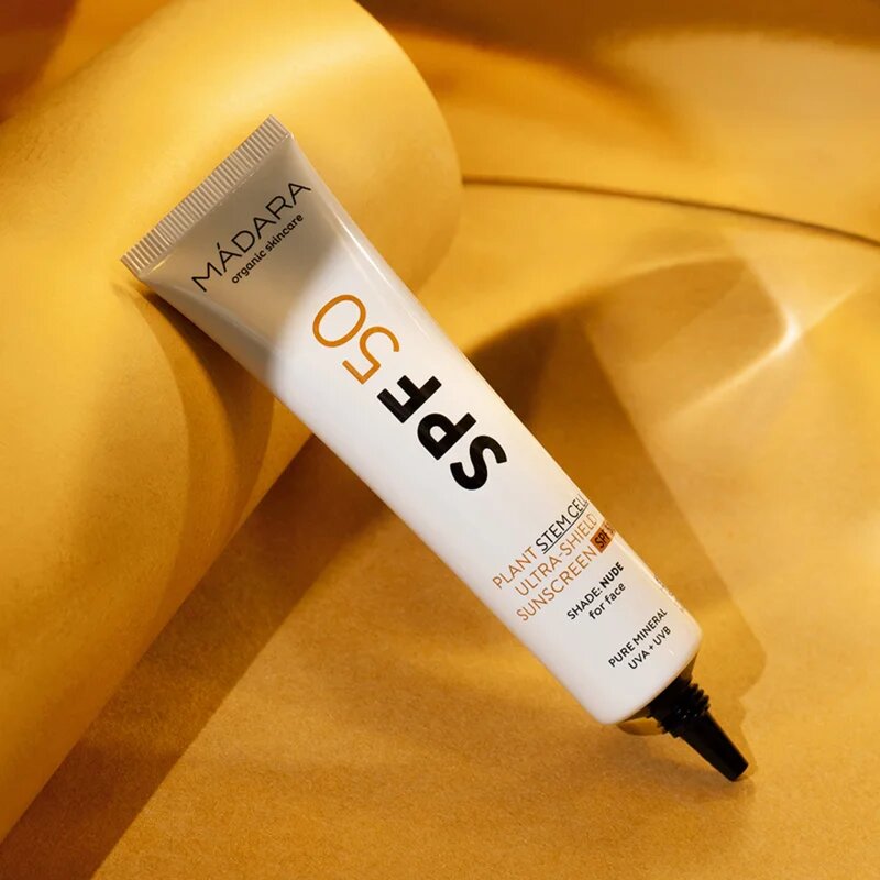 Mádara MÁDARA SPF50 krema za sončenje za obraz SPF 50 40 ml