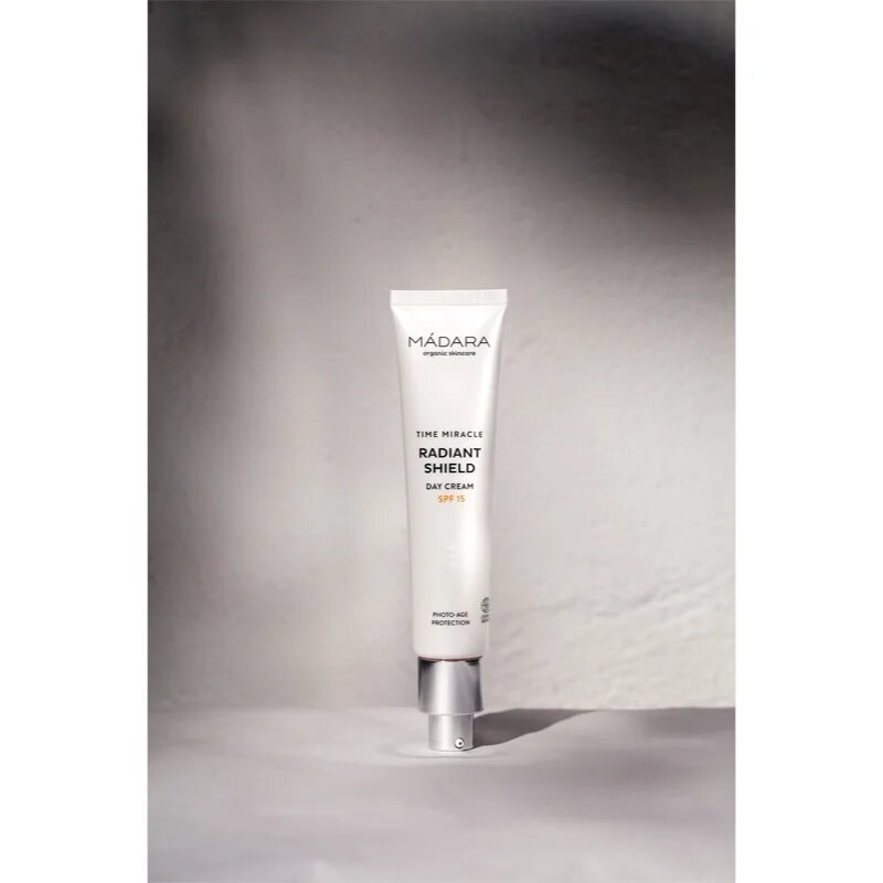 Mádara MÁDARA Time Miracle Radiant Shield posvetlitvena zaščitna krema SPF 15 40 ml