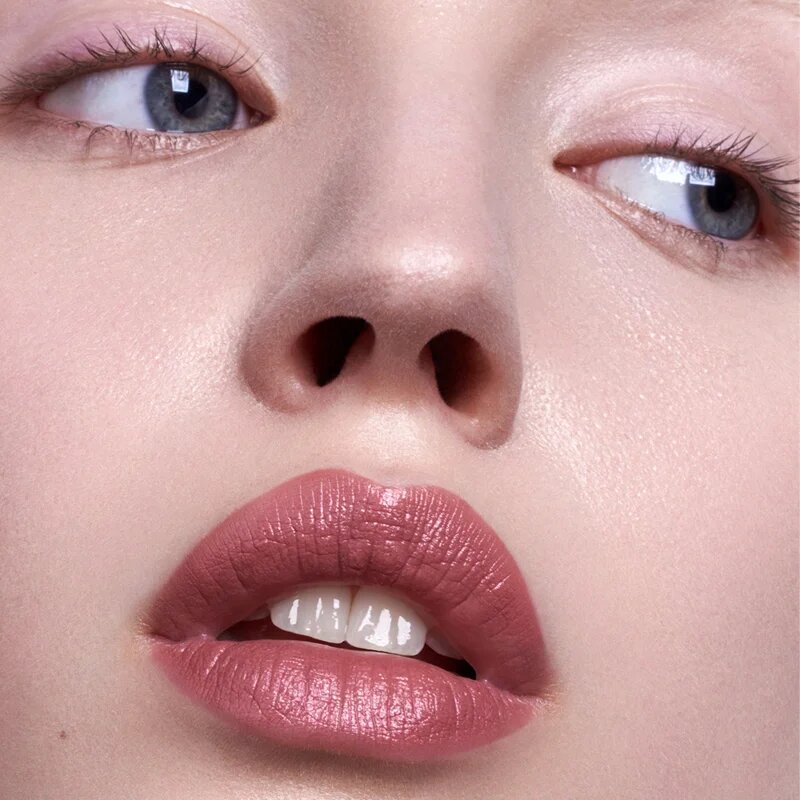 Mádara MÁDARA Velvet Wear matirajoča šminka odtenek #31 Cool Nude 38 g