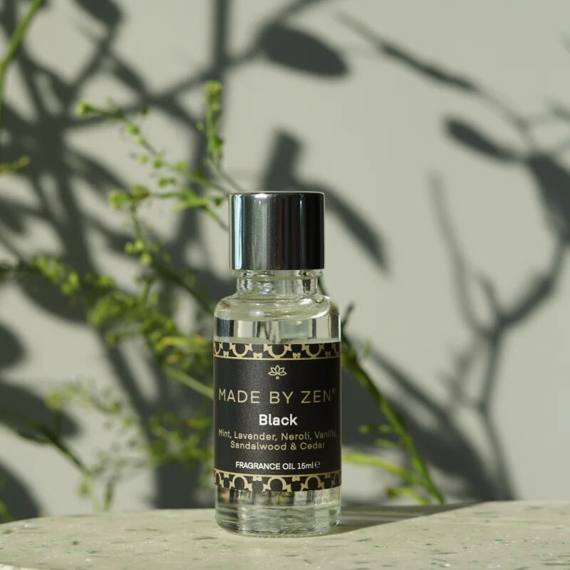 MADE BY ZEN Black dišavno olje 15 ml