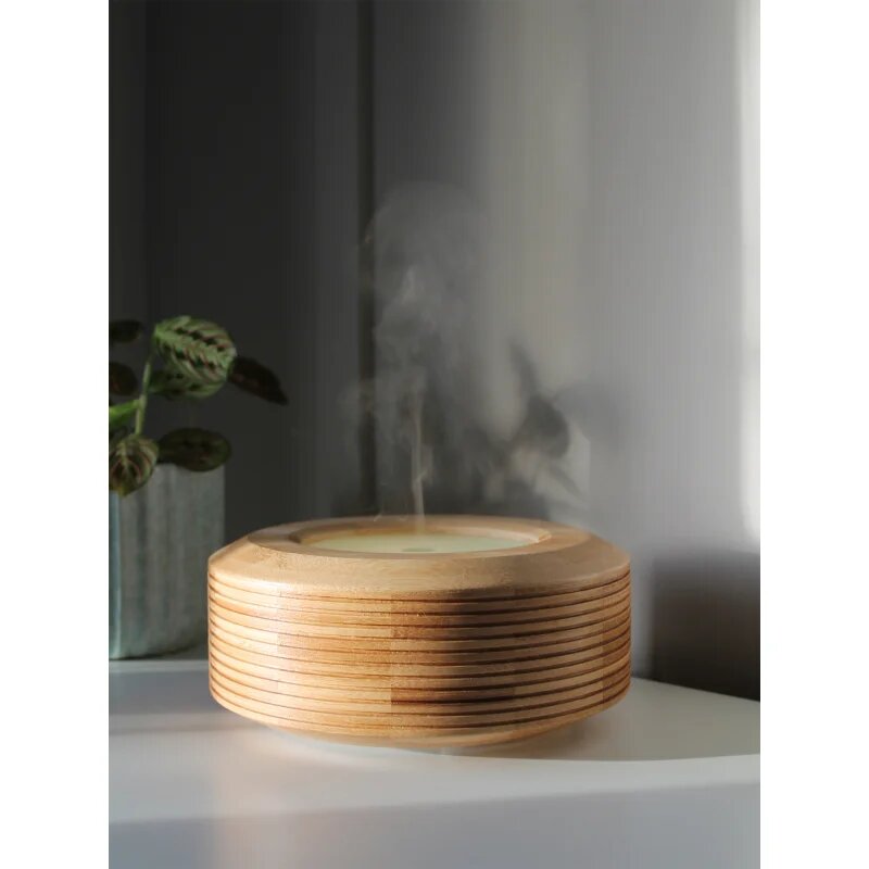 MADE BY ZEN Raya ultrazvočni aroma difuzor in vlažilec zraka iz bambusa 1 kos