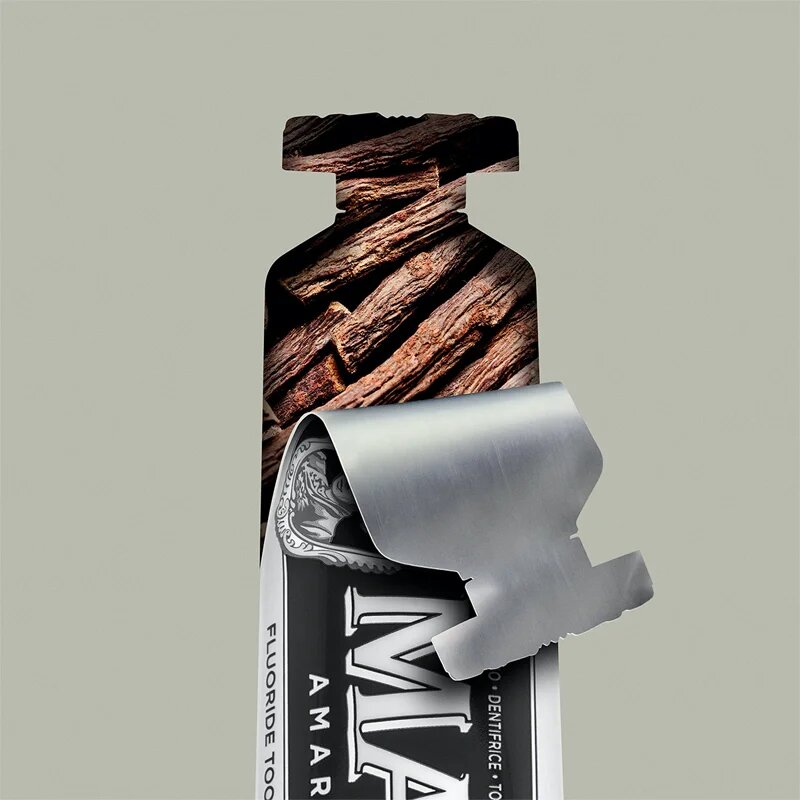 Marvis The Mints Amarelli Licorice zobna pasta okus Amarelli Licorice-Mint 85 ml