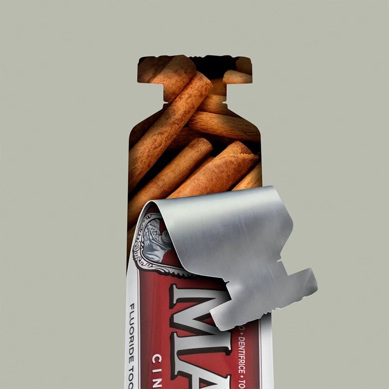 Marvis The Mints Cinnamon zobna pasta okus Cinnamon-Mint 25 ml