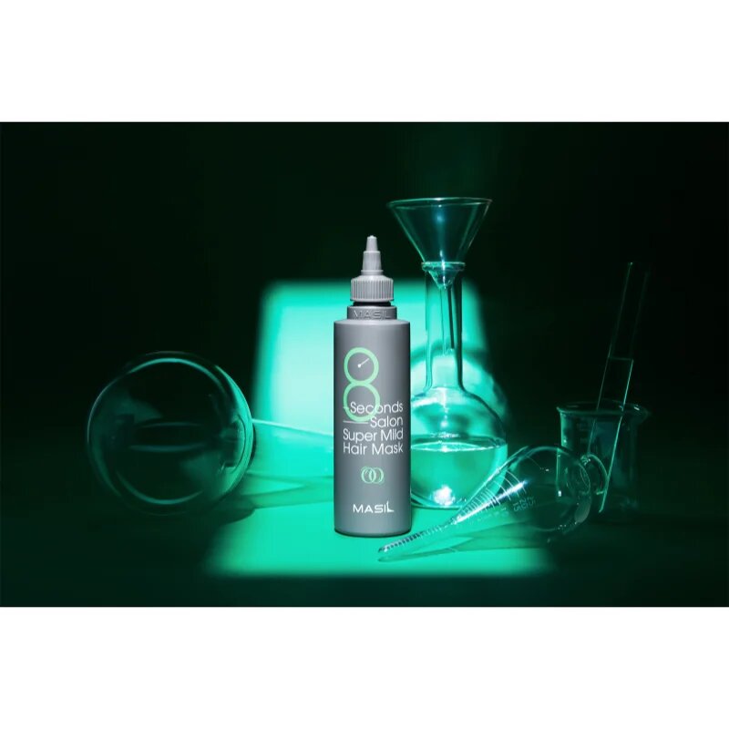 MASIL 8 Seconds Salon Super Mild pomirjajoča in regeneracijska maska za občutljivo lasišče 200 ml