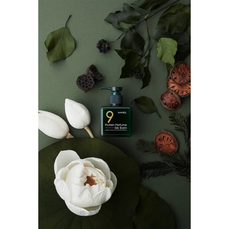 MASIL 9 Protein Perfume Silk Balm regeneracijska nega brez spiranja za obremenjene lase 180 ml