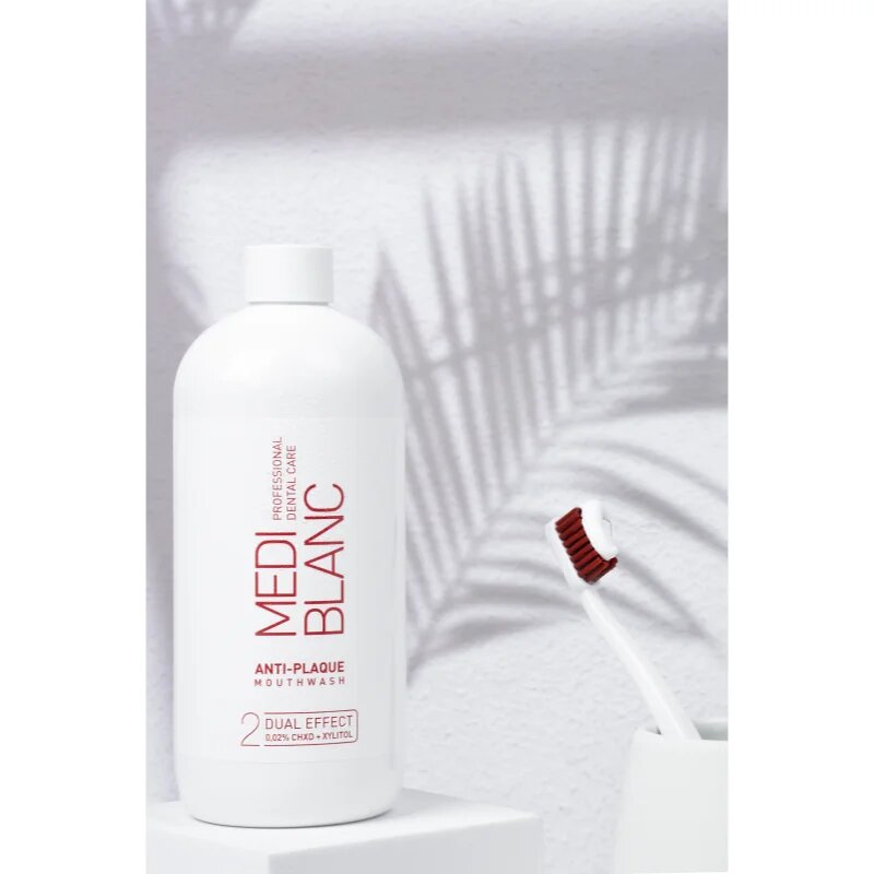 MEDIBLANC Anti-plaque ustna voda proti zobnim oblogam 500 ml