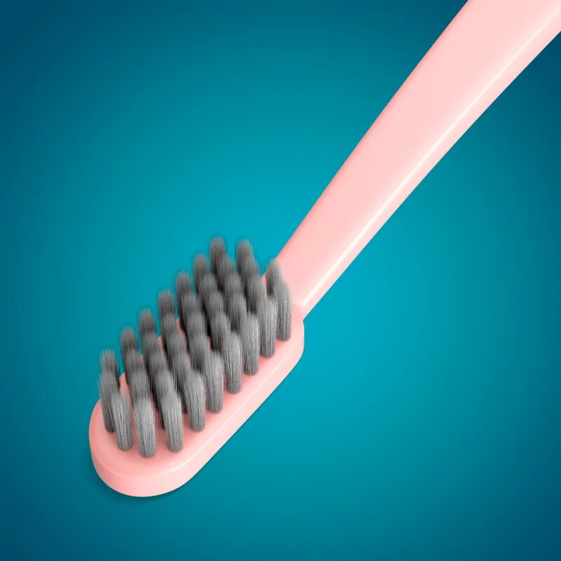 MEDIBLANC Toothbrush Super Soft zobna ščetka s srebrnimi ščetinami