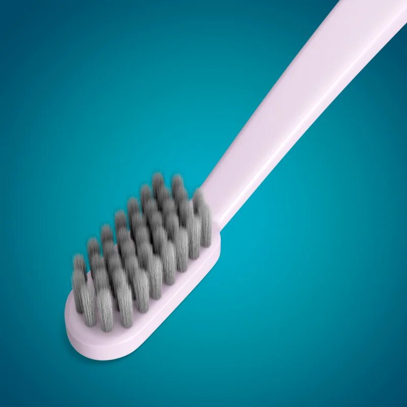 MEDIBLANC Toothbrush Super Soft zobna ščetka s srebrnimi ščetinami