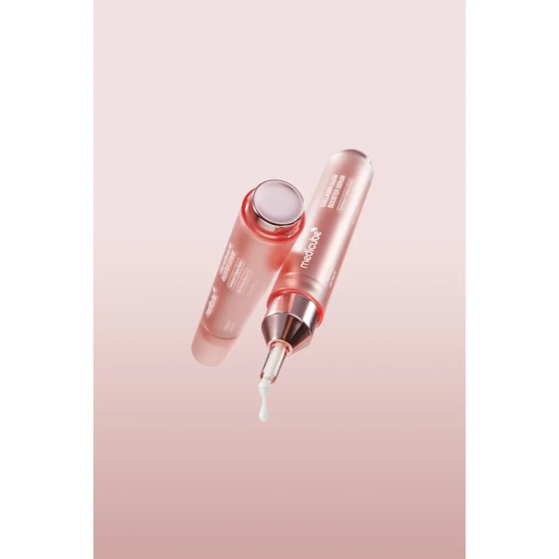 Medicube Collagen Glow Booster Serum aktivni kolagenski serum za zmanjšanje gub 15 ml