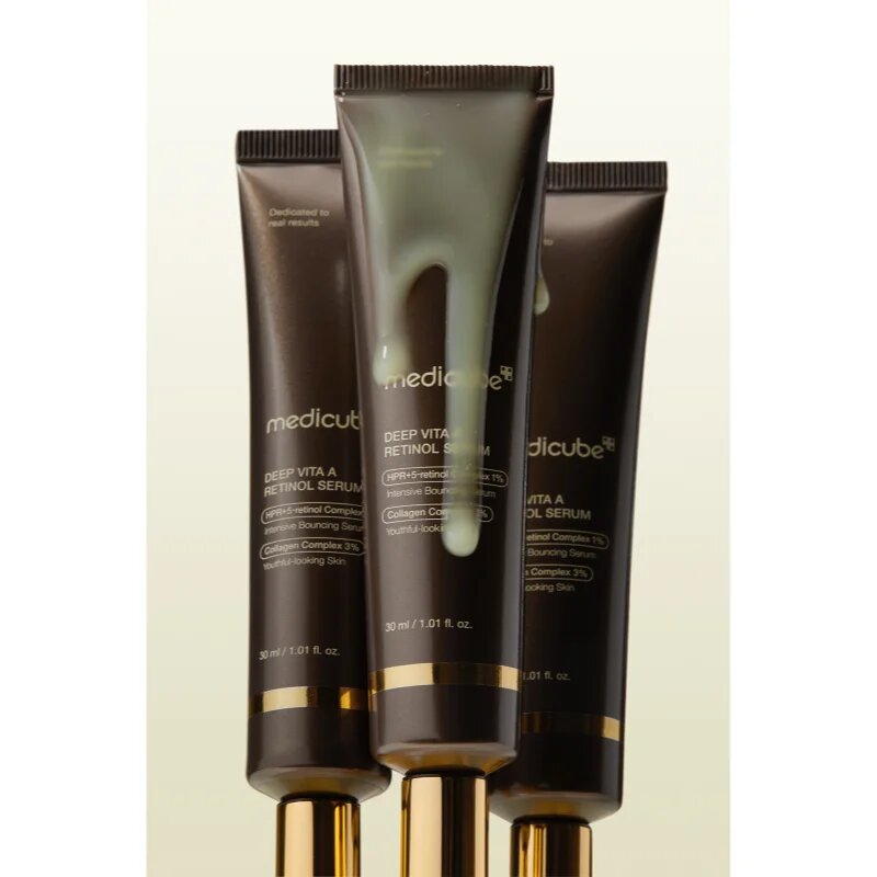 Medicube Deep Vita A Retinol Serum serum z retinolom proti gubam s hranilnim učinkom 30 ml