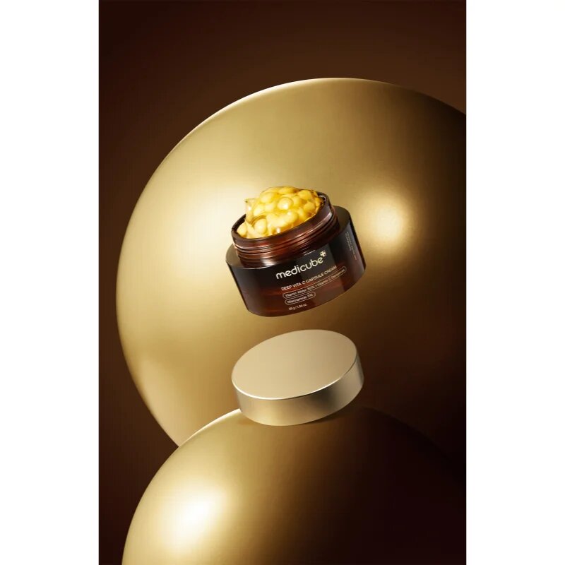 Medicube Deep Vita C Capsule Cream posvetlitvena krema za kožo s hiperpigmentacijo 55 g