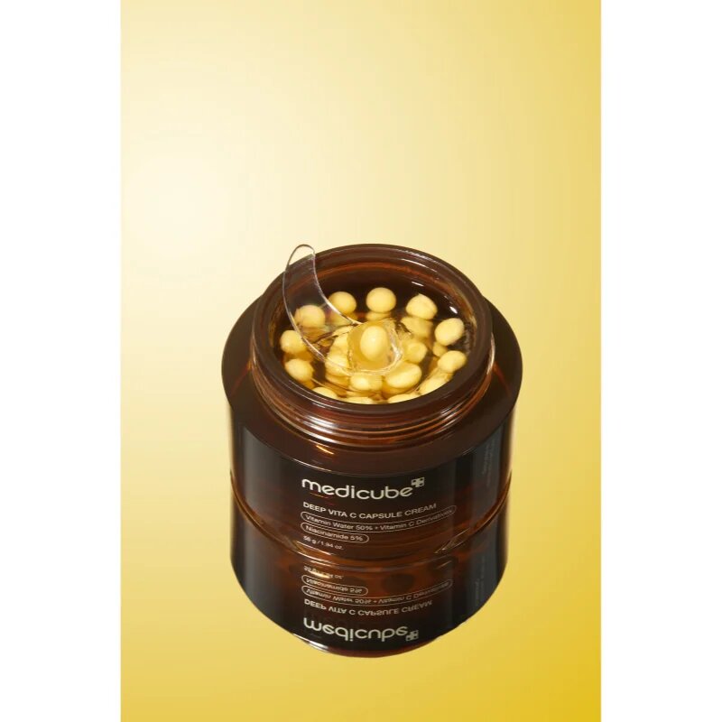 Medicube Deep Vita C Capsule Cream posvetlitvena krema za kožo s hiperpigmentacijo 55 g