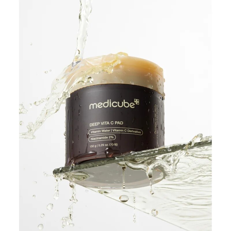 Medicube Deep Vita C Pad intenzivno revitalizacijske blazinice za posvetlitev in zgladitev kože 70x1 kos