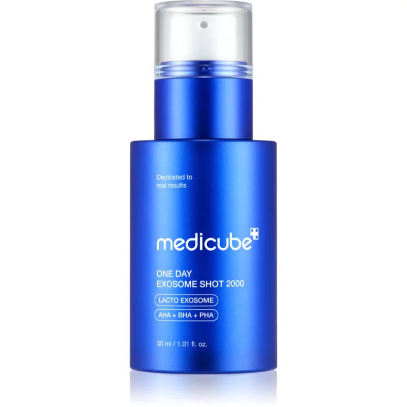 Medicube One Day Exosome Shot 2000 intenzivni regeneracijski serum za posvetlitev in zgladitev kože 30 ml