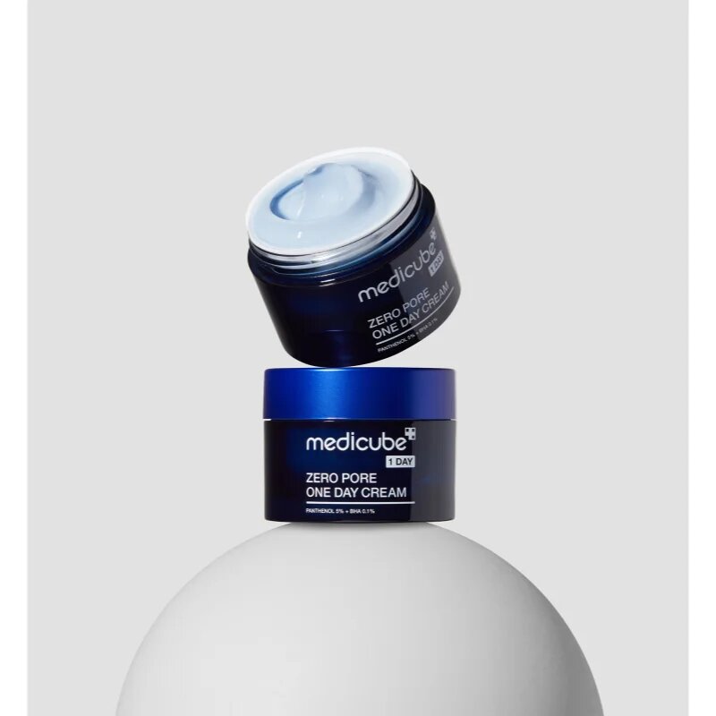 Medicube Zero Pore One Day Cream lahka vlažilna krema za zmanjšanje por 50 ml