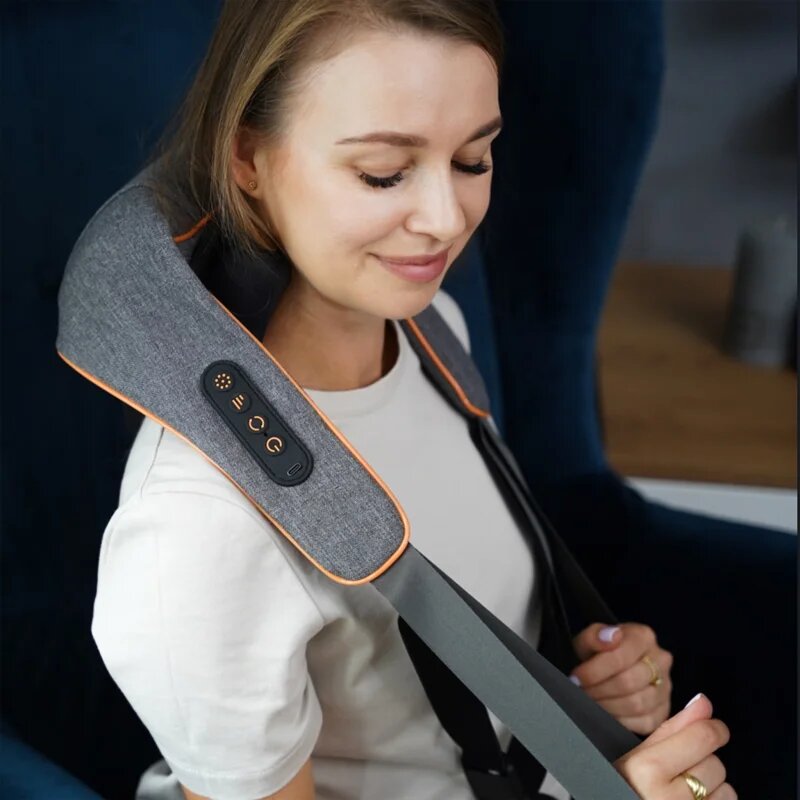 Medivon Collar Simple 2 masažni ovratnik 1 kos