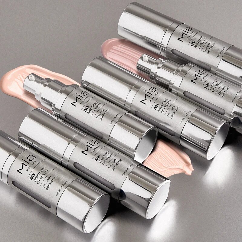 Mia Cosmetics BB Secret Cream vlažilna BB krema proti nepopolnostim kože odtenek 04 Light 30 ml