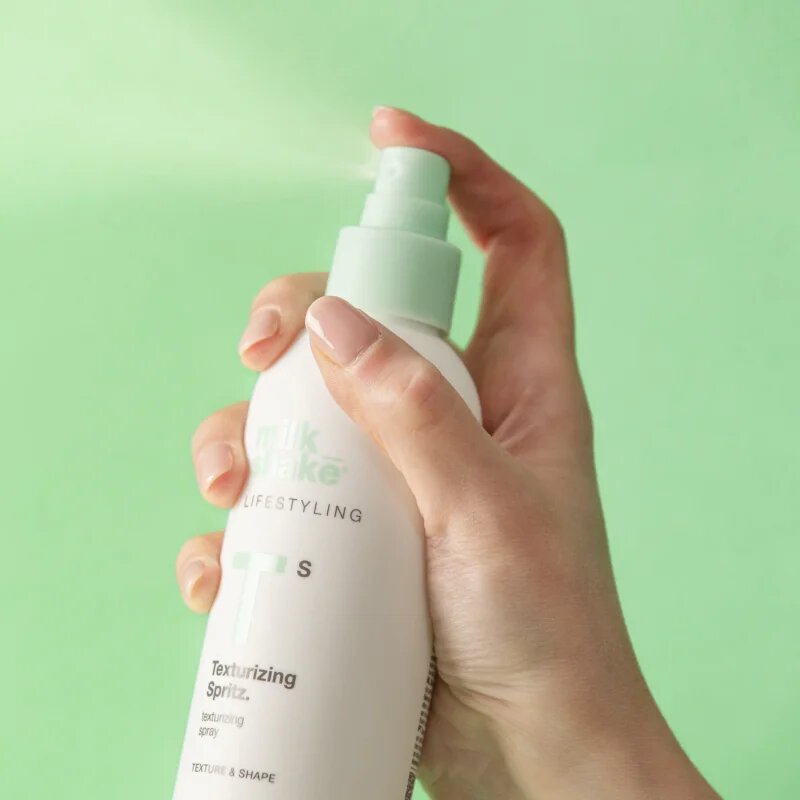 milk_shake® Lifestyling Texturizing Spritz pršilo za volumen las 200 ml
