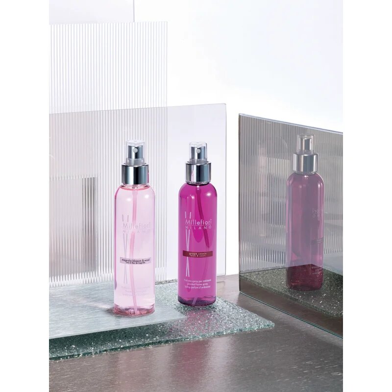Millefiori Milano Magnolia Blossom & Wood pršilo za dom 150 ml