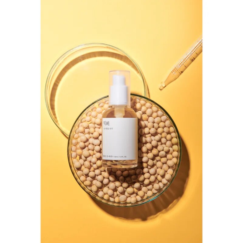 mixsoon Bean obnovitvena esenca za obraz s fermentiranimi sestavinami 50 ml