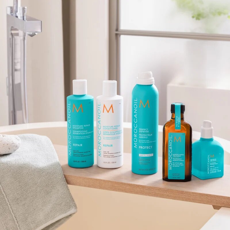 Moroccanoil Protect pršilo za zaščito las med toplotnim oblikovanjem z likalnikom ali kodralnikom 225 ml
