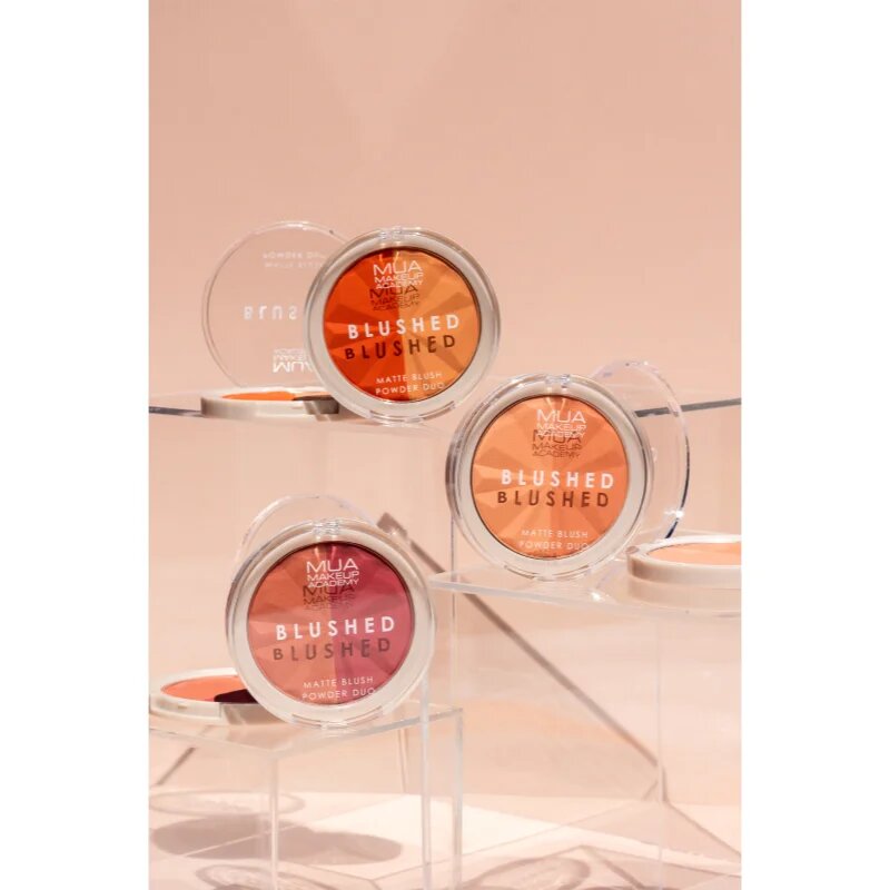 MUA Makeup Academy Blushed Powder Blusher rdečilo v prahu odtenek Peach Fizz 5 g