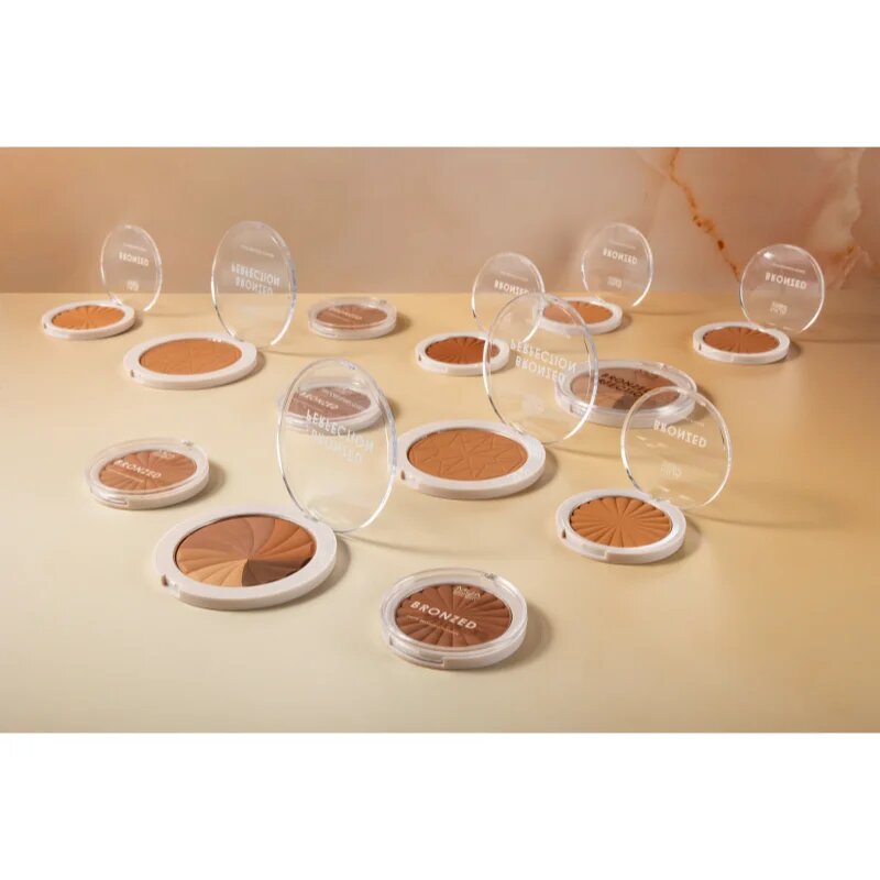 MUA Makeup Academy Bronzed Perfection bronzer z mat učinkom odtenek Sunset Tan 15 g