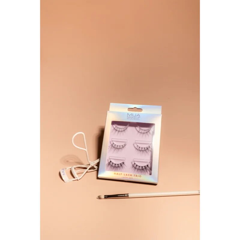 MUA Makeup Academy Brushes Angled Brow & Liner čopič za obrvi in oči 1 kos