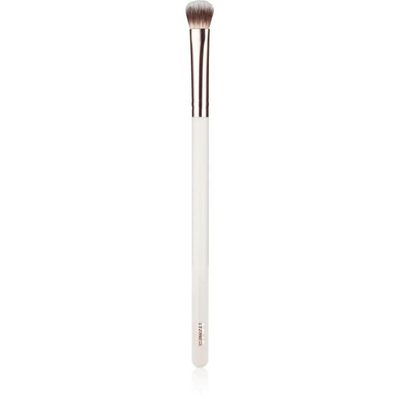 MUA Makeup Academy Brushes Flat Eye Base ploščat čopič za senčila za oči 1 kos