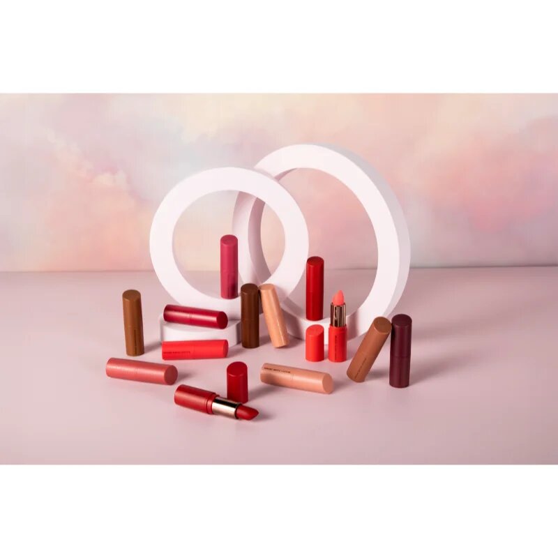 MUA Makeup Academy Creamy Matte kremasta šminka z mat učinkom odtenek Heartbreaker 3.2 g