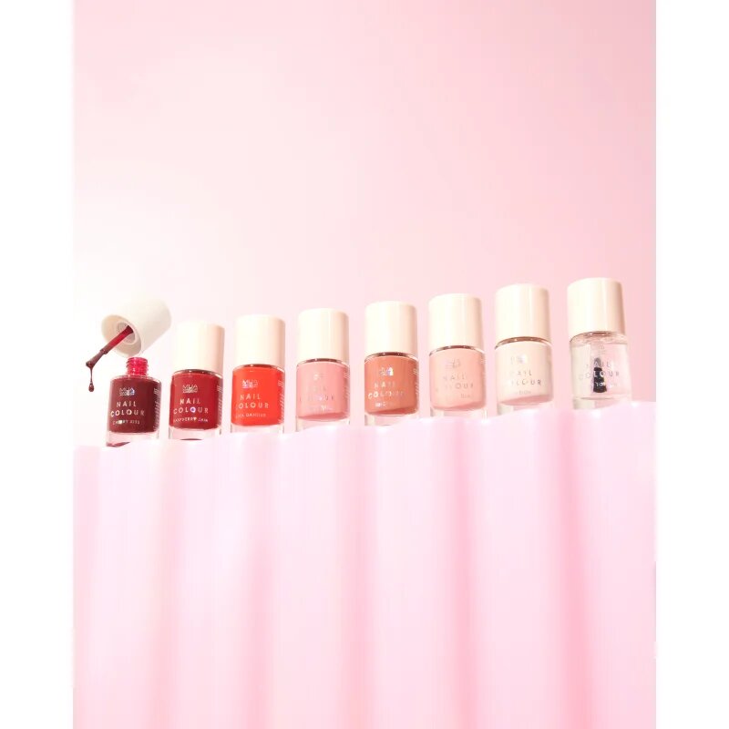 MUA Makeup Academy Nail Colour lak za nohte odtenek Greige 10 ml