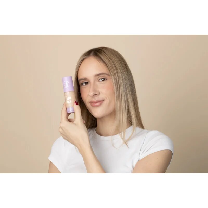 MUA Makeup Academy PRO/BASE Lumi Tint lahki tekoči puder odtenek NW2 30 ml