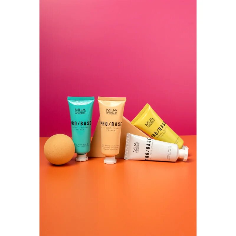 MUA Makeup Academy PRO/BASE Mattifying matirajoča podlaga za pod tekoči puder 30 g
