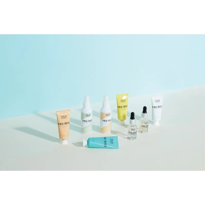 MUA Makeup Academy PRO/BASE Moisturising vlažilna podlaga za make-up 30 ml