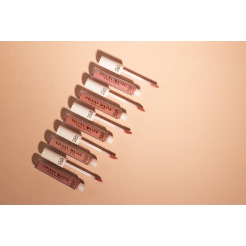 MUA Makeup Academy Velvet Matte Nude Edition mat tekoča šminka odtenek Honey 3 ml