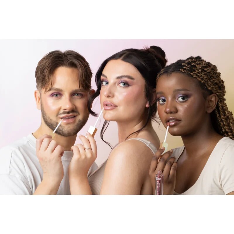 MUA Makeup Academy Virtual Glow hranilni sijaj za ustnice za bleščeč sijaj odtenek IRL 6.5 ml