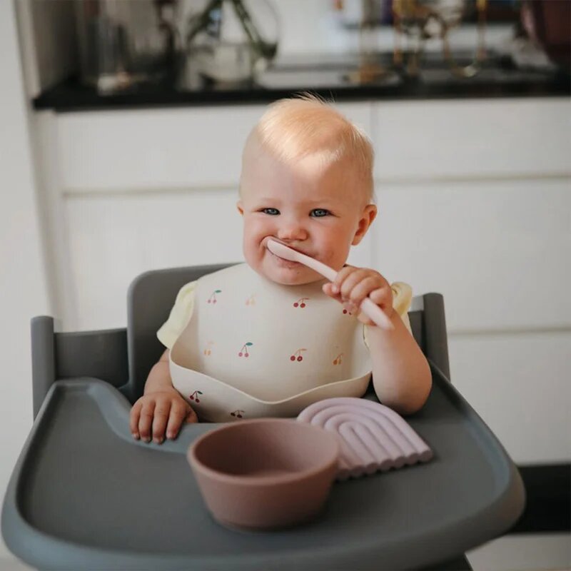 Mushie Silicone Feeding Spoons žlička Powder Blue 2 kos