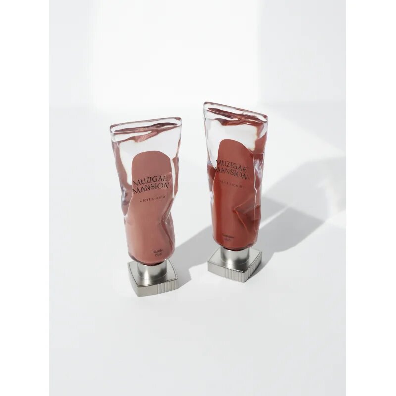 MUZIGAE MANSION Objet Liquid dolgoobstojna tekoča šminka z mat učinkom odtenek 012 Symbol 6 ml