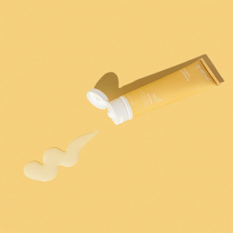 My White Secret Toothpaste Banana zobna pasta 60 g