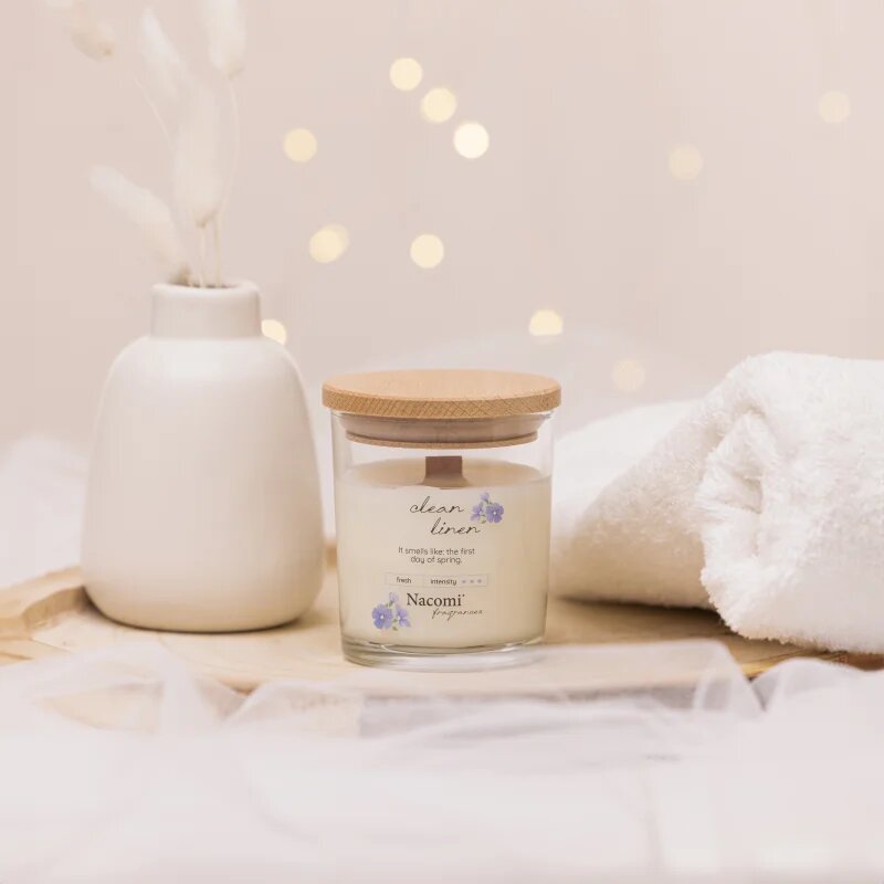 Nacomi Soy Candle Home Fragrances dišeča sveča z lesenim stenjem 140 g