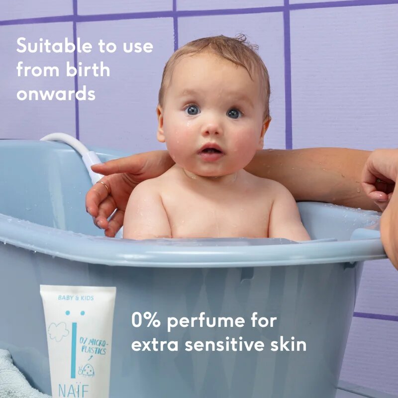 Naif Baby & Kids 2-in-1 otroški gel za umivanje in šampon brez dodanih dišav 200 ml