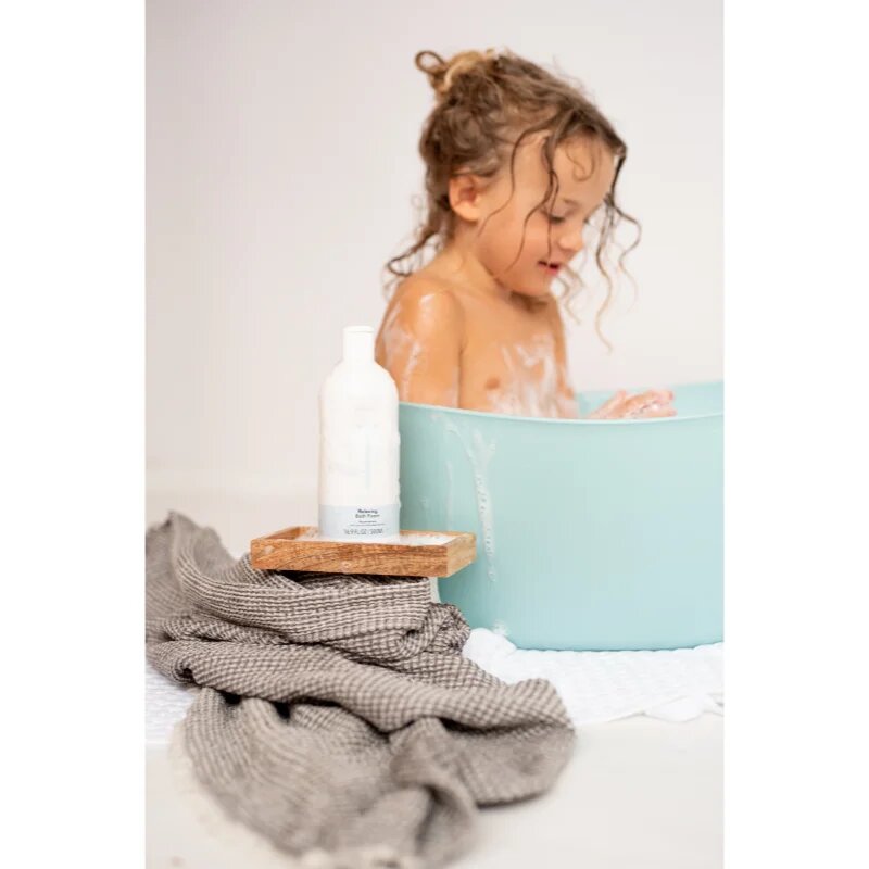 Naif Baby & Kids Bath Foam relaksacijska pena za kopel nadomestno polnilo 500 ml