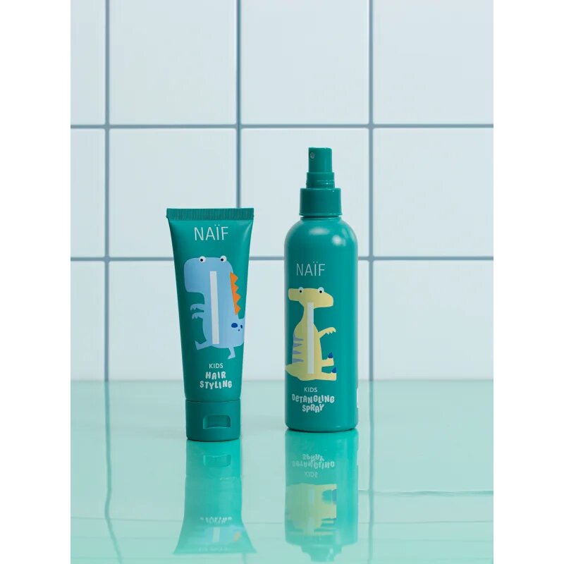 Naif Kids Detangling Spray pršilo za lase za lažje razčesavanje las za otroke 200 ml