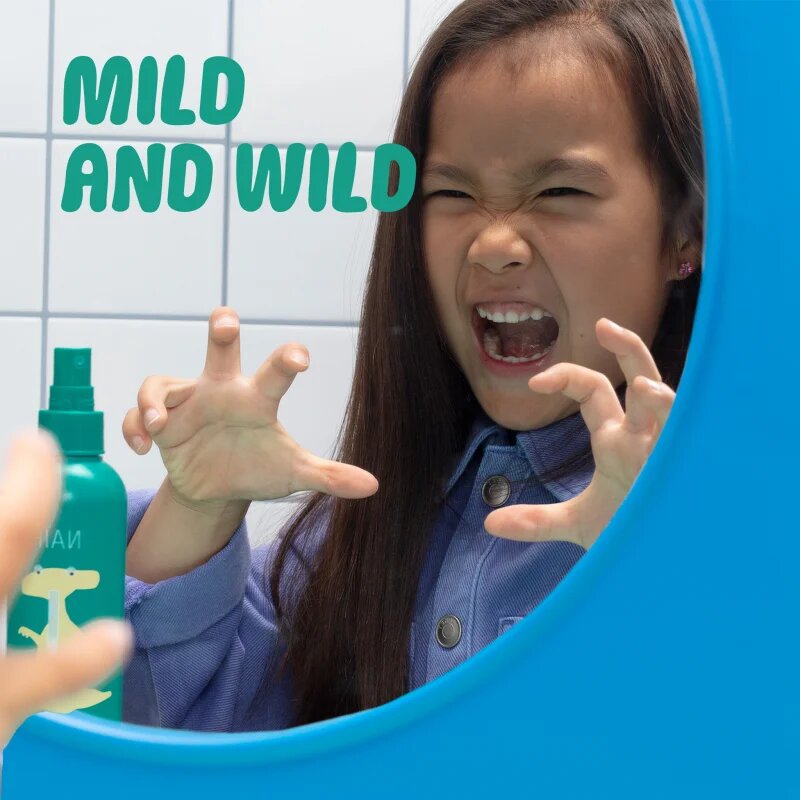 Naif Kids Detangling Spray pršilo za lase za lažje razčesavanje las za otroke 200 ml