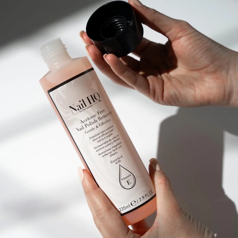 Nail HQ Acetone Free odstranjevalec laka za nohte brez acetona 235 ml