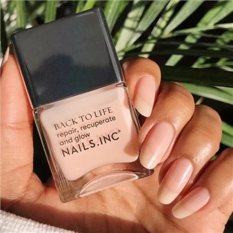 Nails Inc. Treatment Back to Life lak za krepitev nohtov 14 ml