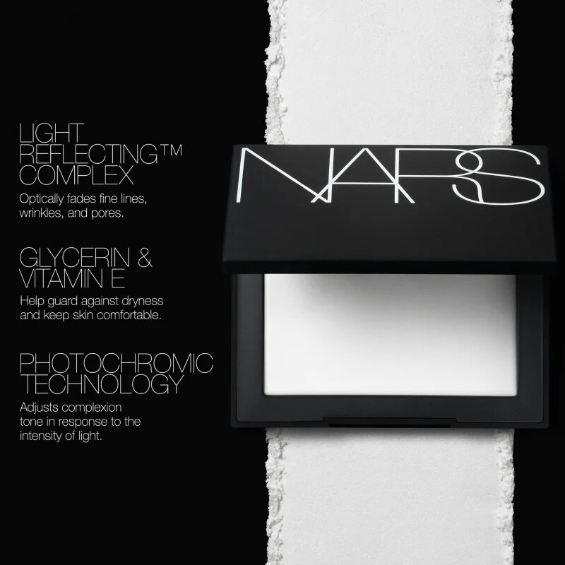 Nars MINI Light Reflecting SETTING POWDER - PRESSE fiksacijski puder mini odtenek CRYSTAL 3 g